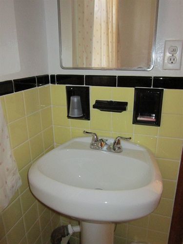 Cadet Motel Cornwall-on-Hudson Екстериор снимка