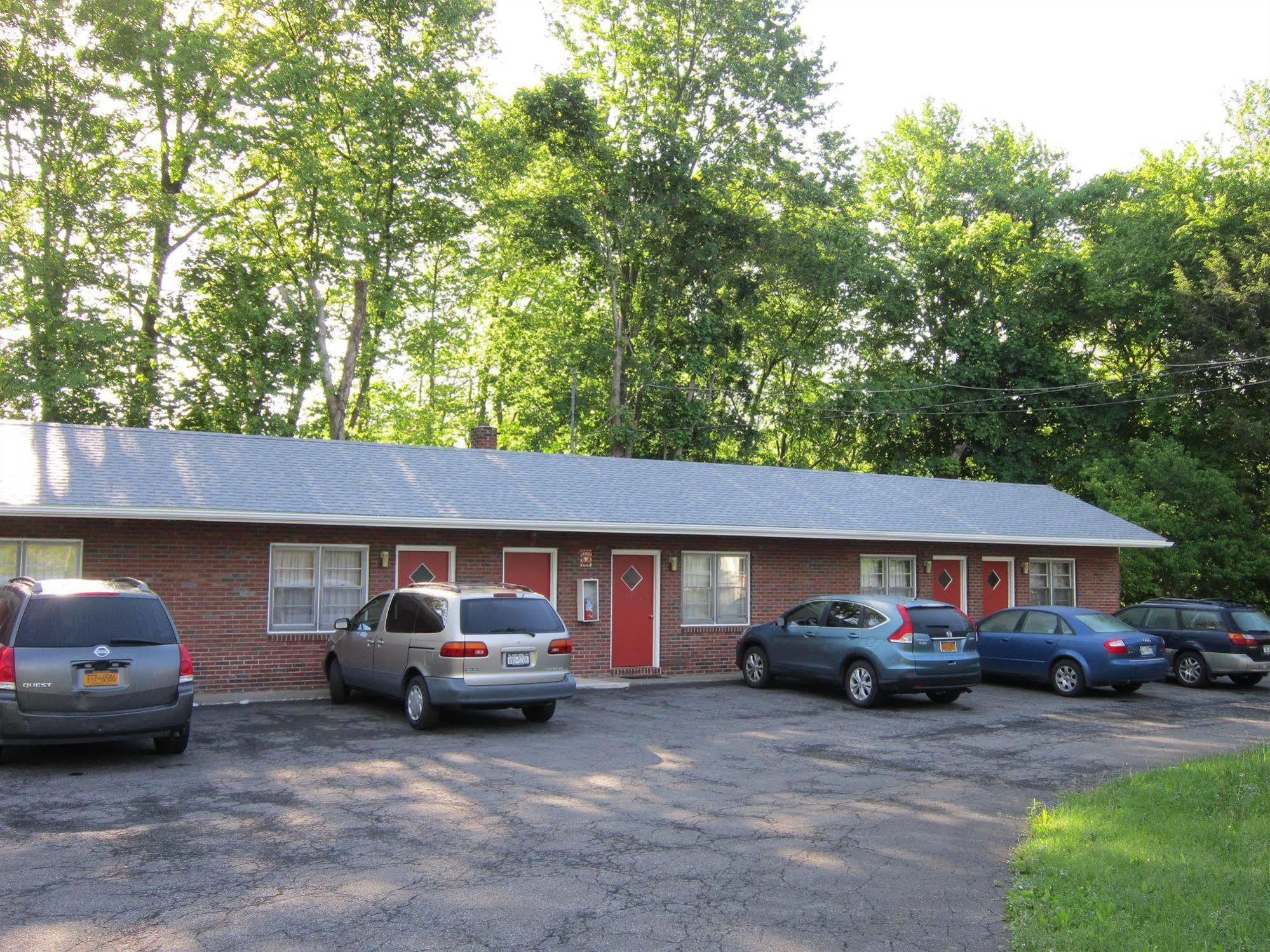 Cadet Motel Cornwall-on-Hudson Екстериор снимка